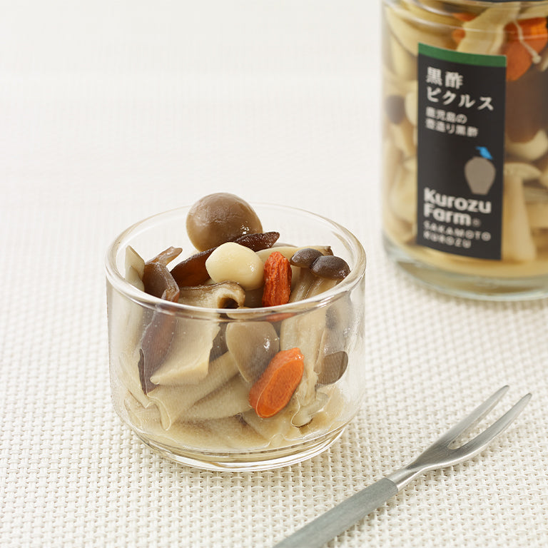 写真:黒酢ピクルス