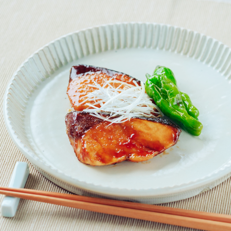 ブリの黒酢照り焼き